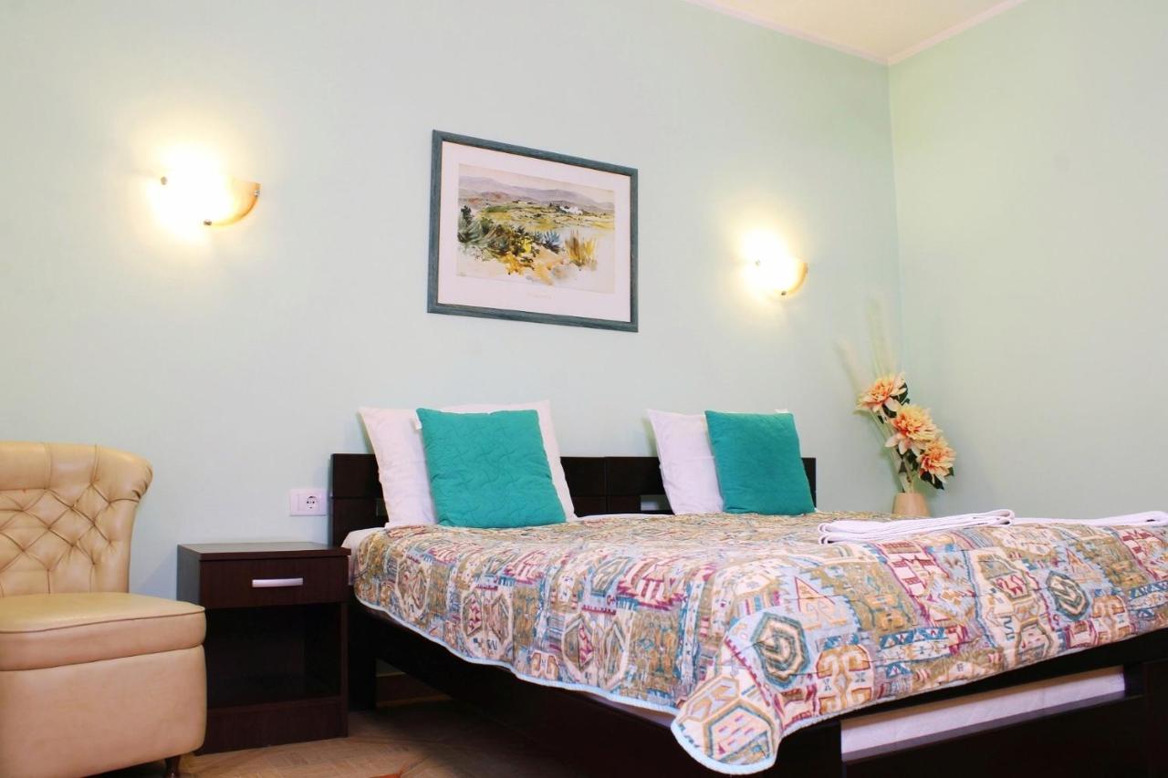 Apartments Paradisos Крагуєваць Екстер'єр фото